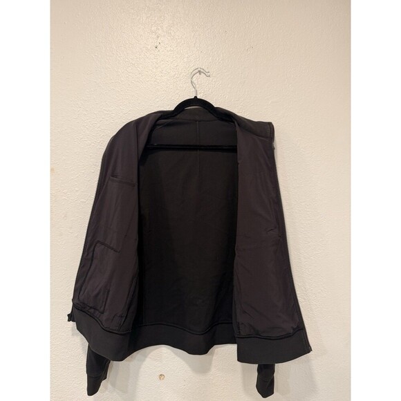 Lululemon Sojourn Jacket Mens Medium Black Full Zip Pockets Outdoor Activewear - Picture 7 of 9